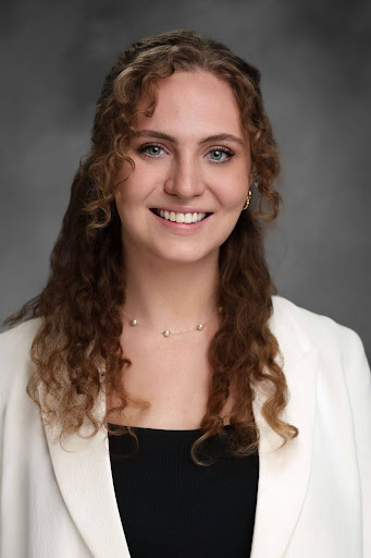 Headshot of Sarah Ludington